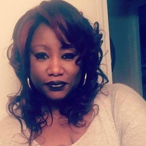 Meet your Posher, Yvonne